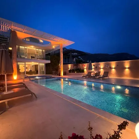 Villa Hill Side 2 In Kalkan Center